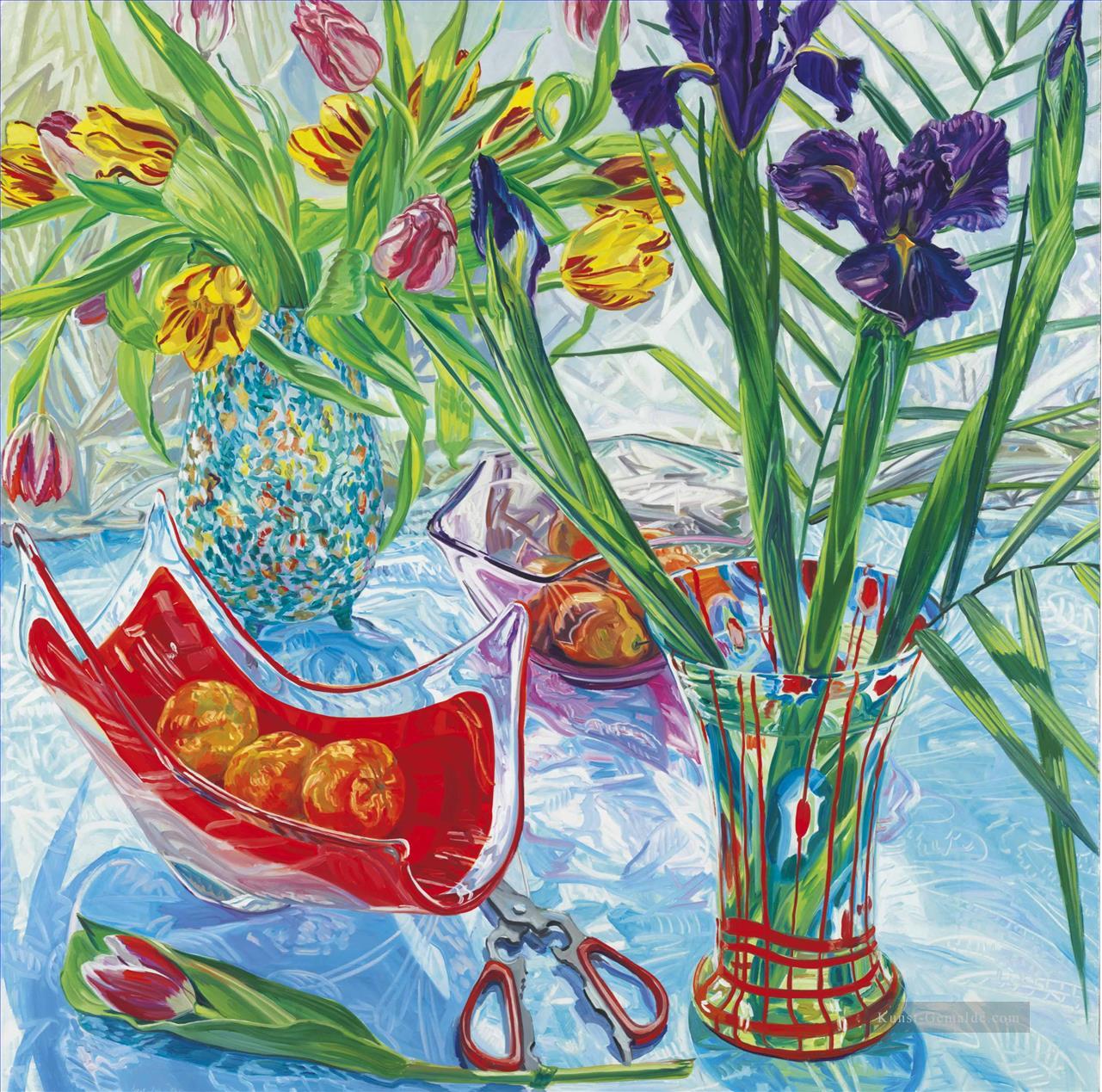 Irises and Red Vase JF realism still life Ölgemälde